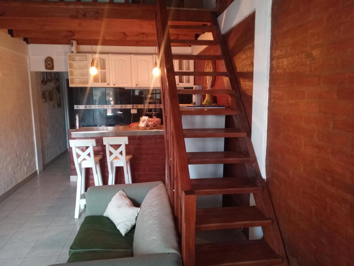 Departamentos Ensuenos Appartement Trelew Buitenkant foto